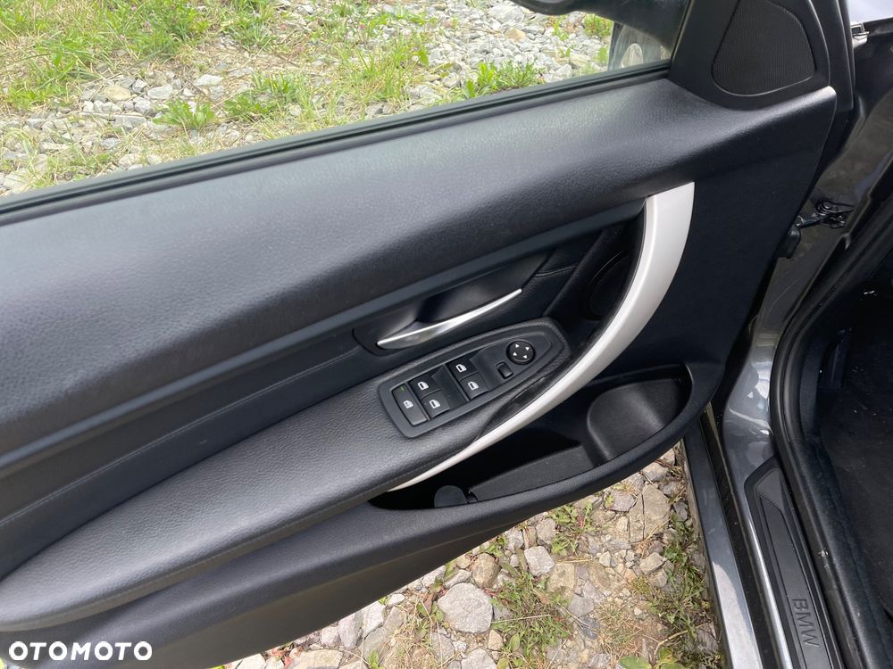 BMW Seria 3 - 10