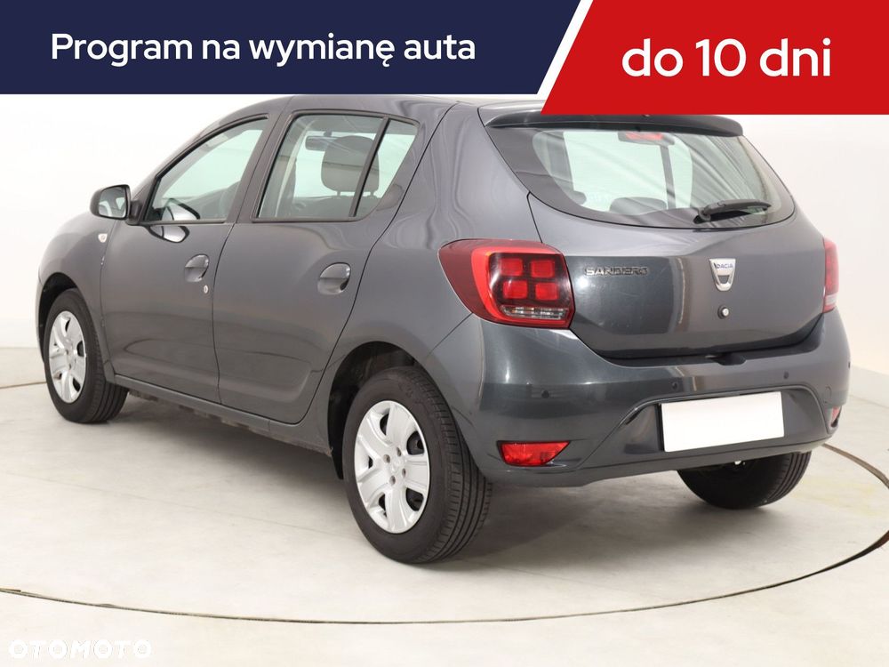 Dacia Sandero - 6