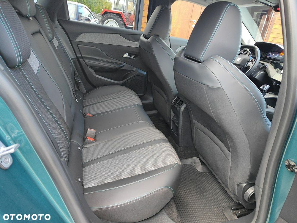 Peugeot 308 1.2 PureTech Allure Pack S&S - 26