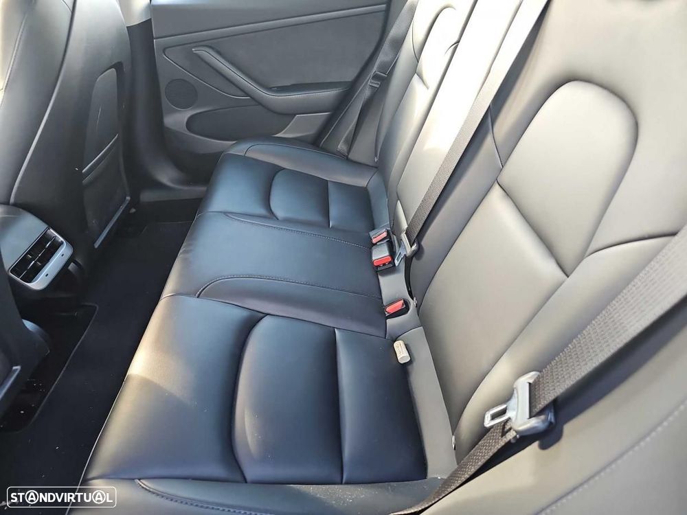 Tesla Model 3 Tração Traseira - 3