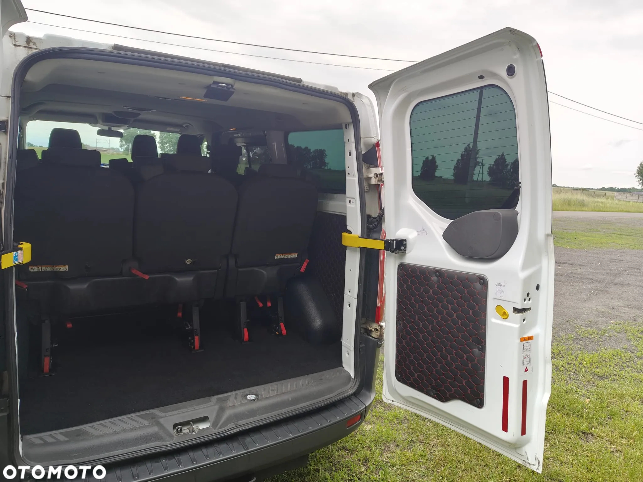 Ford Transit Custom - 16