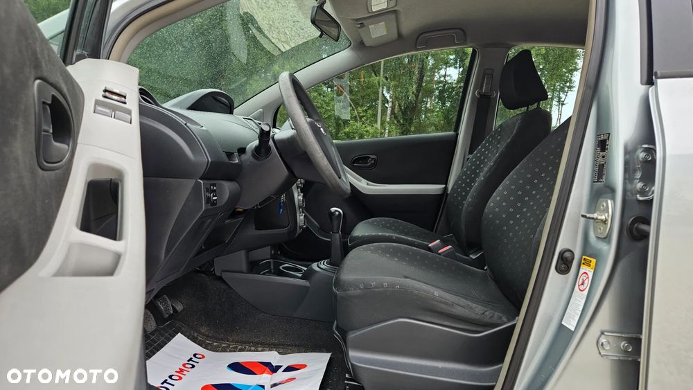 Toyota Yaris 1.3 VVT-i Cool - 5