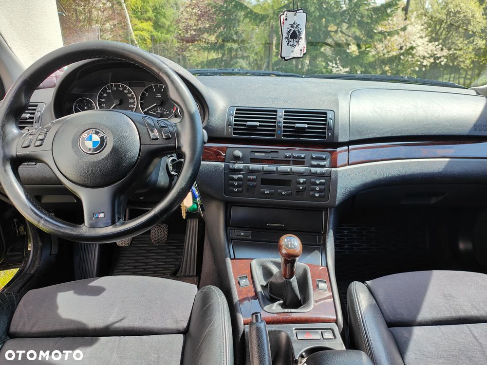 BMW Seria 3 320i - 16