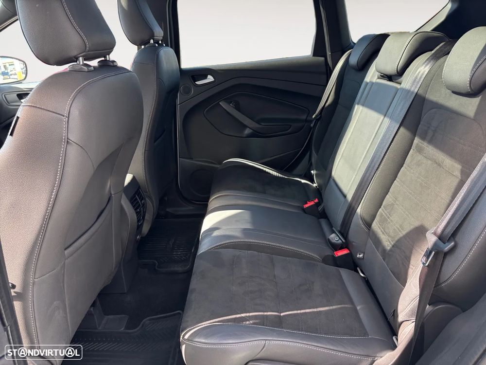 Ford Kuga 1.5 TDCi ST-Line - 15