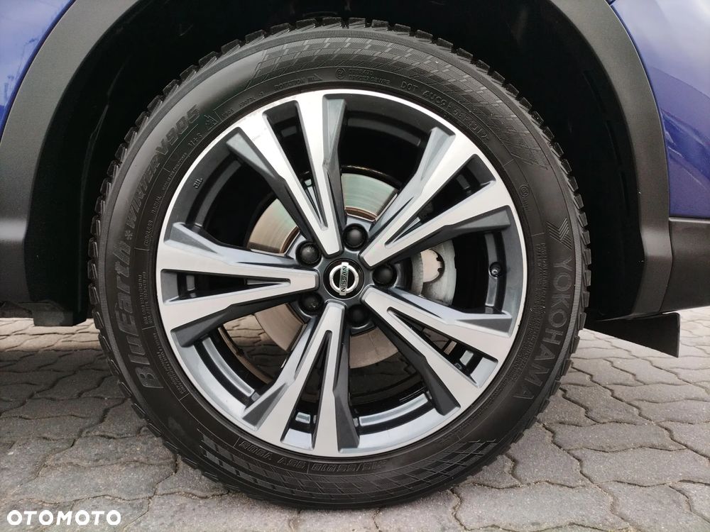 Nissan Qashqai 1.3 DIG-T N-CONNECTA - 25