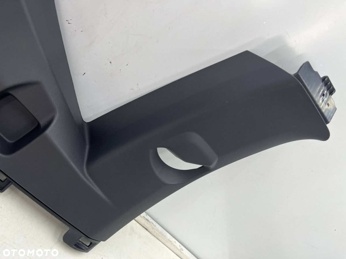 Plastik Seat Tarraco 2018r.- lewa tylna górna osłona słupka bagażnika 5fj867287b - 4