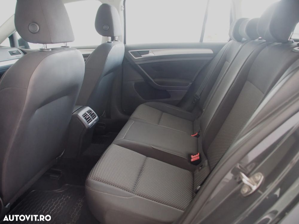 Volkswagen Golf 1.6 TDI Trendline - 7