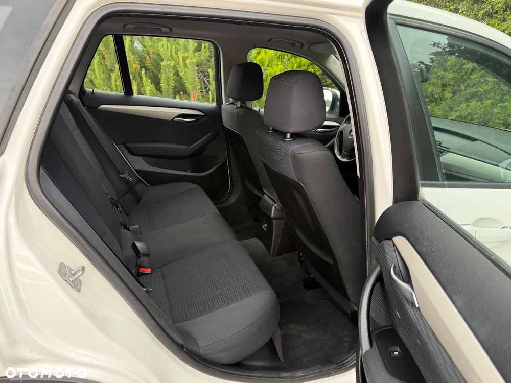 BMW X1 xDrive20d - 9