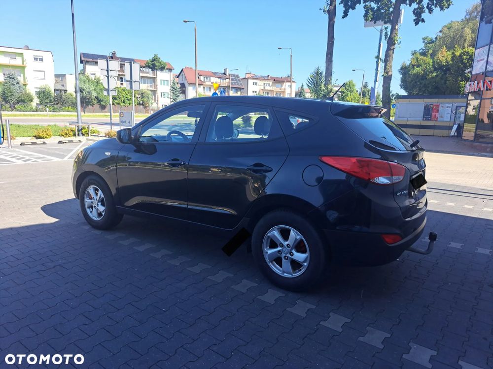 Hyundai ix35 1.6 2WD blue Style - 24