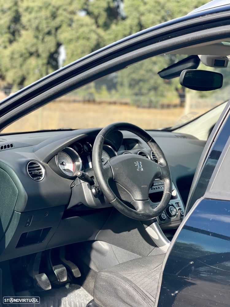 Peugeot 308 SW 1.6 HDi Premium CVM6 - 9