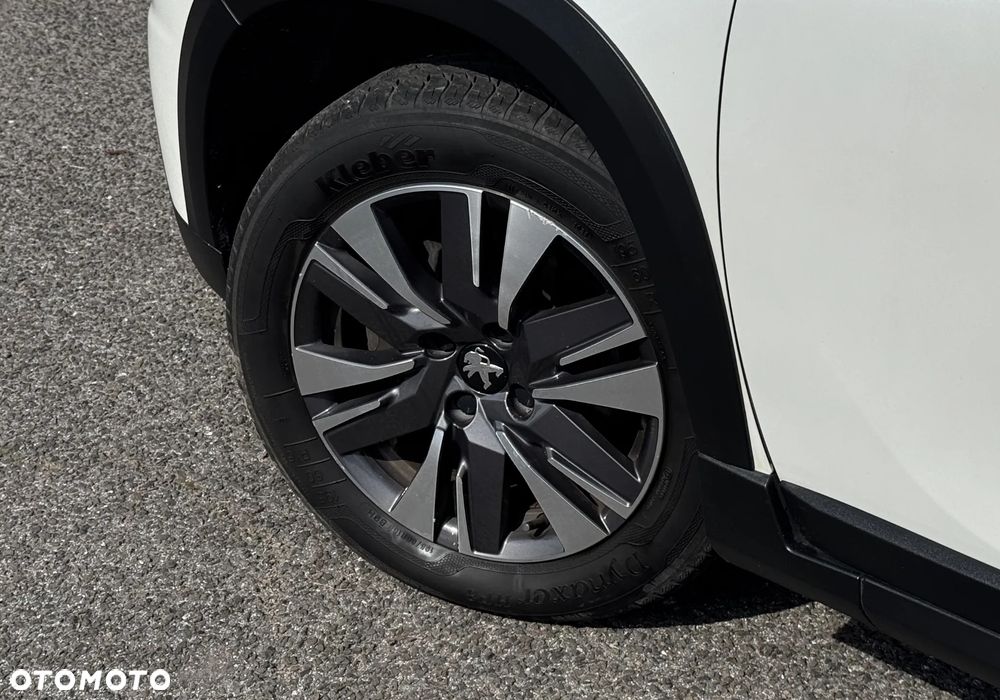 Peugeot 2008 PureTech 110 GPF Stop&Start EAT6 Allure - 9