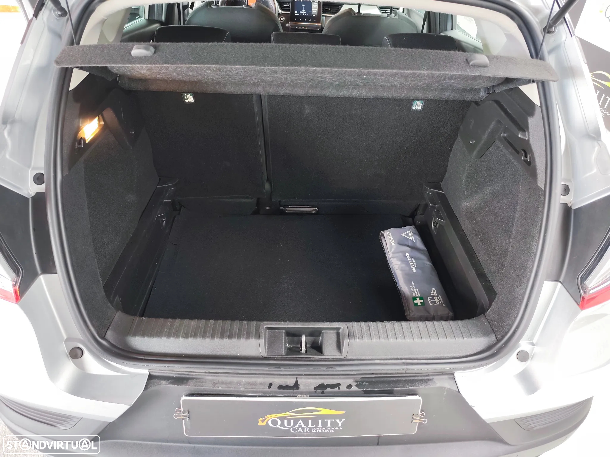 Renault Captur BLUE dCi 115 EDC INTENS - 11