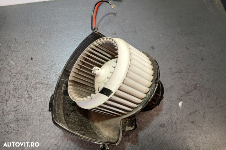 Ventilator aeroterma 52421335 52421335 Opel Astra H [facelift] [2005 - 2