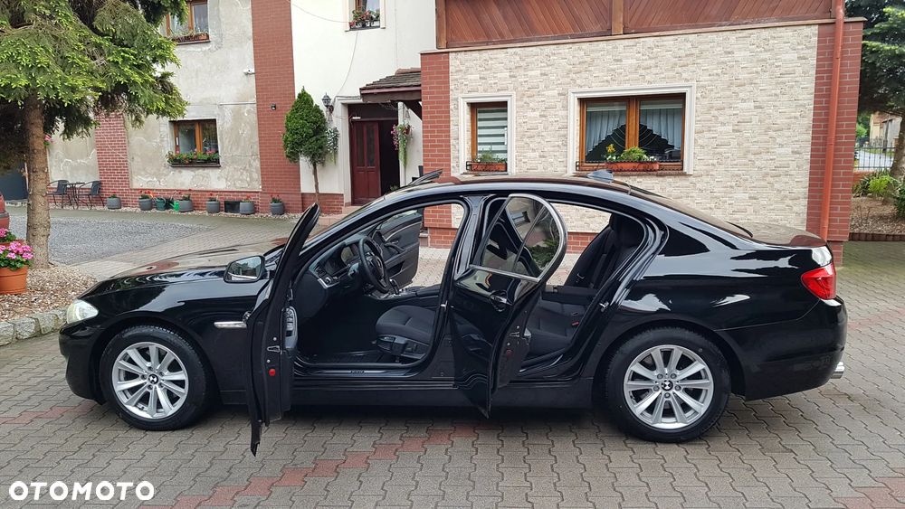 BMW Seria 5 520d Modern Line - 32