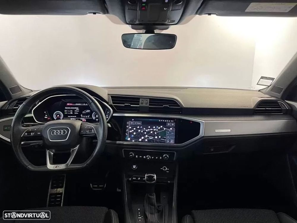 Audi Q3 45 TFSIe S line S tronic - 4