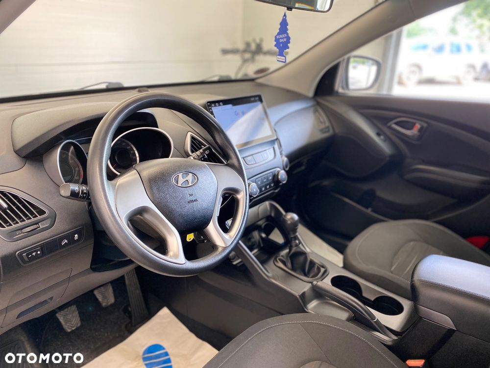 Hyundai ix35 1.6 2WD blue Trend - 9