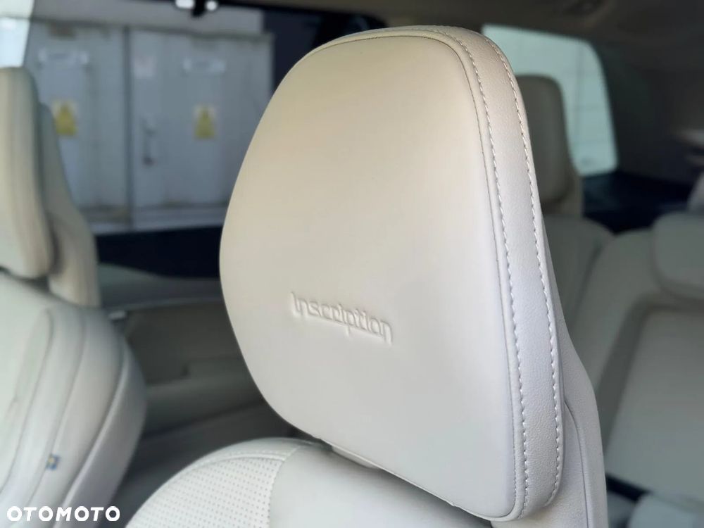 Volvo XC 90 - 17