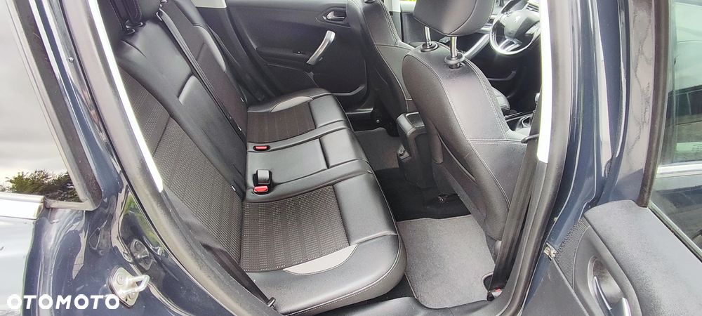 Peugeot 2008 1.2 Pure Tech Crossway S&S - 14