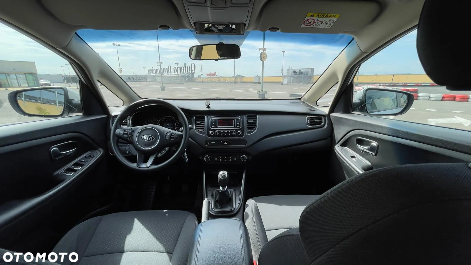 Kia Carens 1.6 GDI L - 13