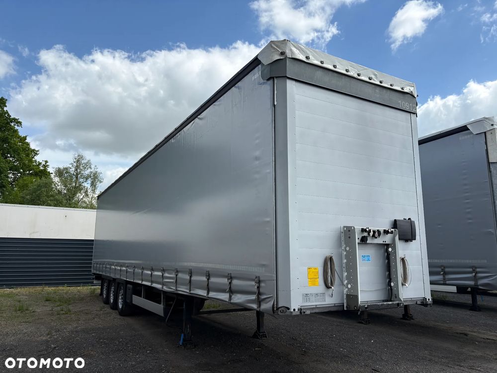 Schmitz Cargobull Mega - 1