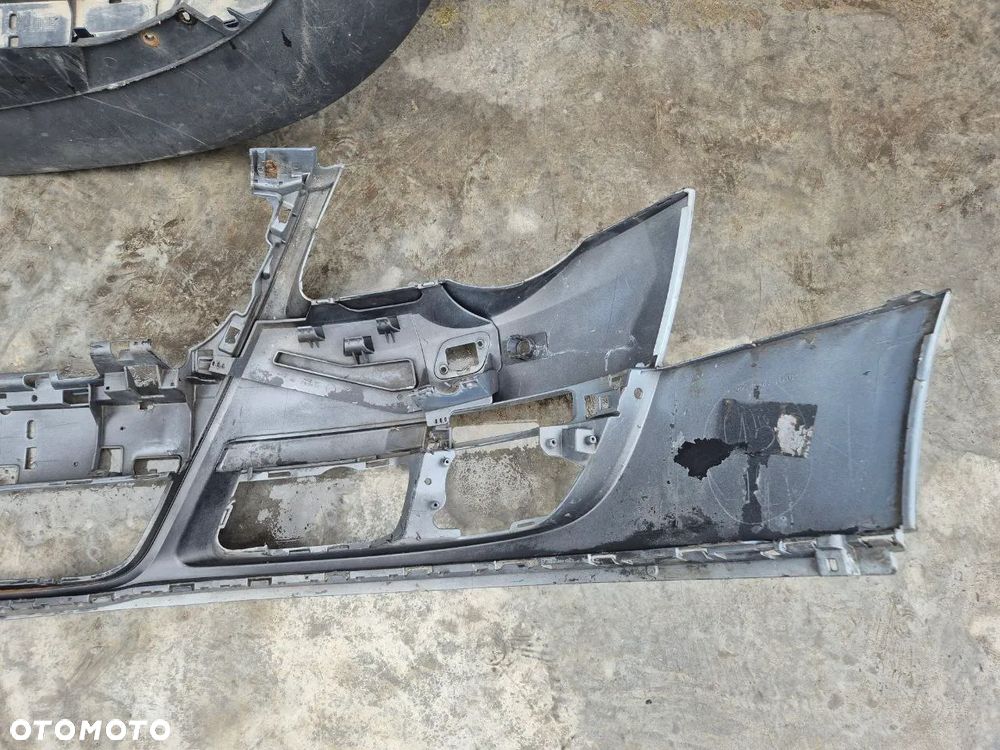 ORYGINALNY ZDERZAK VOLKSWAGEN PASSAT B6 PRZÓD (dostępne 3 zderzaki) - 15