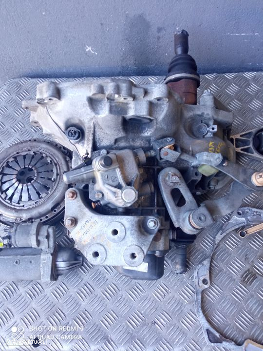 Caixa de velocidades Opel Corsa D 1.3 Cdti Z13DTJ REF: W374 (tampa plástica) - 10