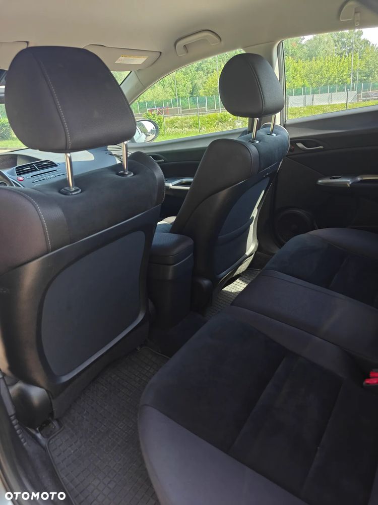 Honda Civic 1.8 Sport - 16