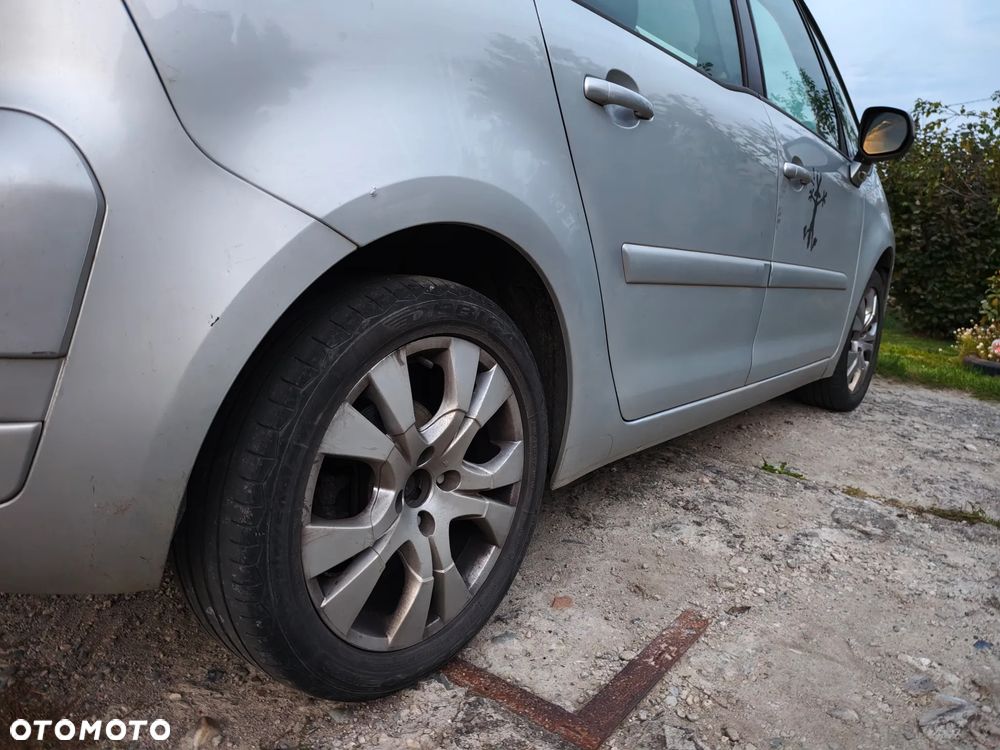 Citroën C4 Picasso - 4