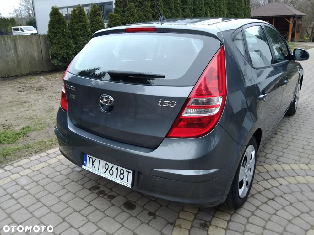 Hyundai i30 1.6 blue Comfort - 4