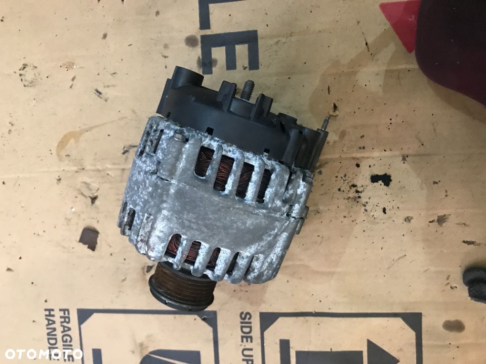Alternator VW AUDI SEAT SKODA 03L903023F - 1