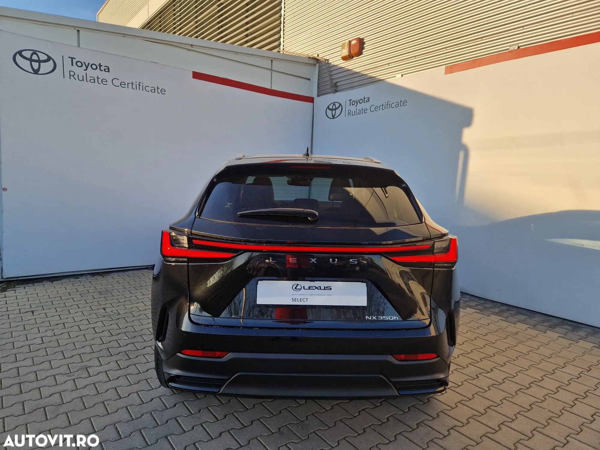Lexus Seria NX 350h AWD 2.5 TNGA HV 25H CVT Executive - 15