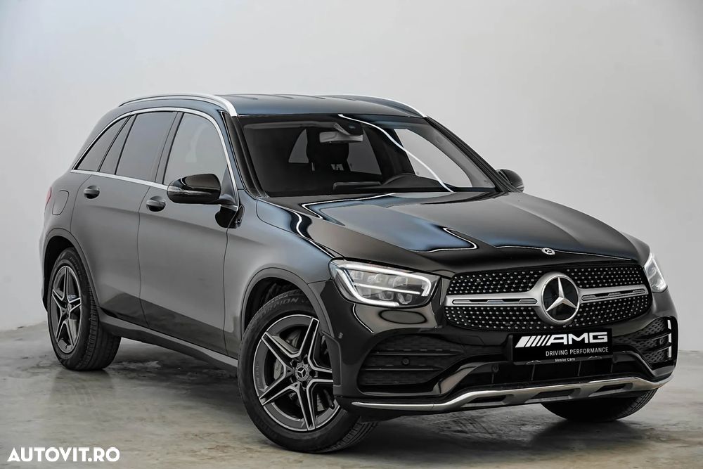 Mercedes-Benz GLC 300 d 4Matic 9G-TRONIC AMG Line - 2