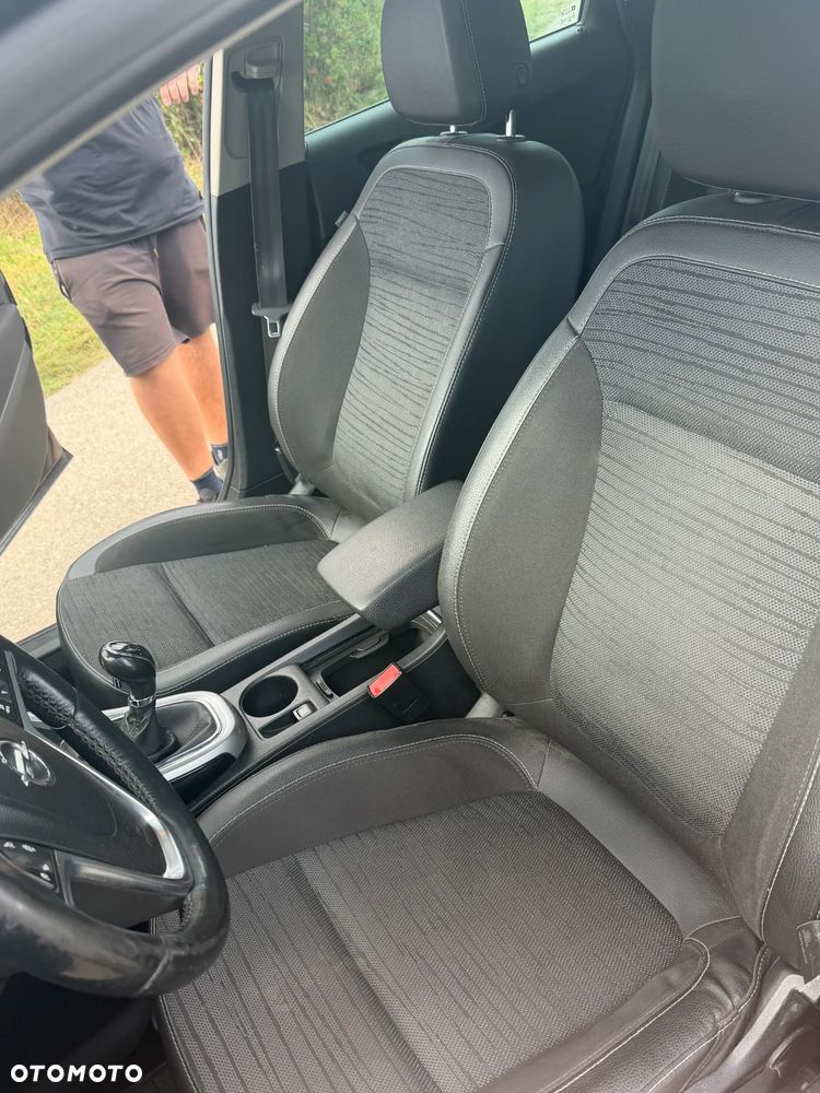 Opel Astra 1.6 CDTI DPF ecoFLEX TourerStart/Stop Exklusiv - 11