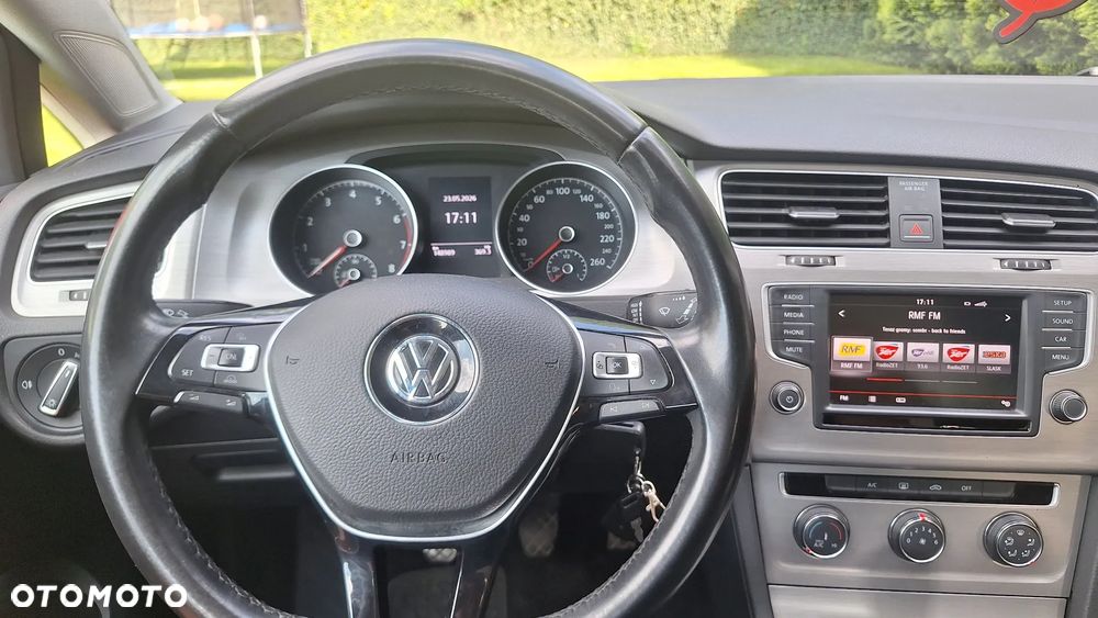 Volkswagen Golf 1.4 TSI BMT Comfortline - 10