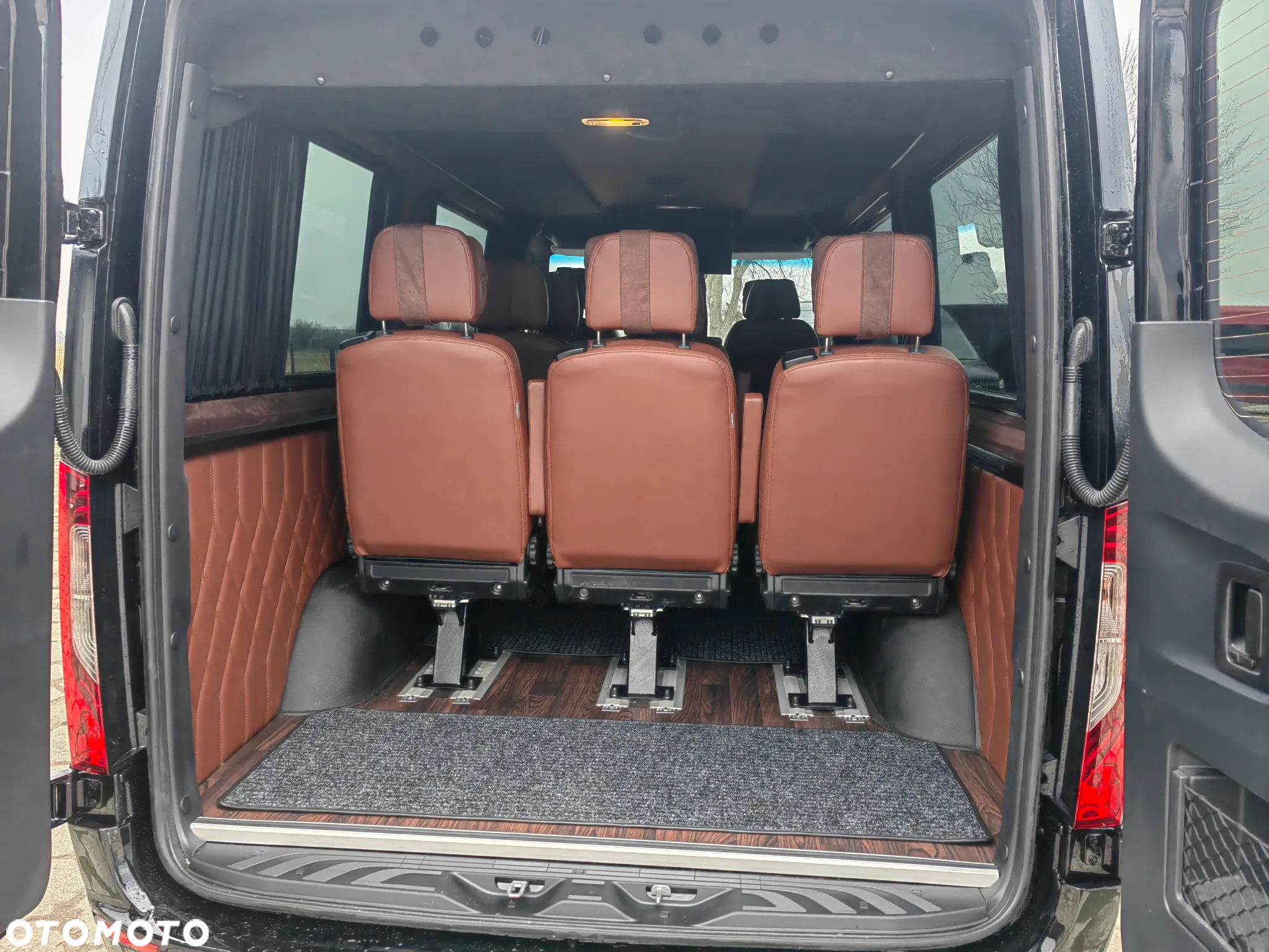 Mercedes-Benz Sprinter - 5