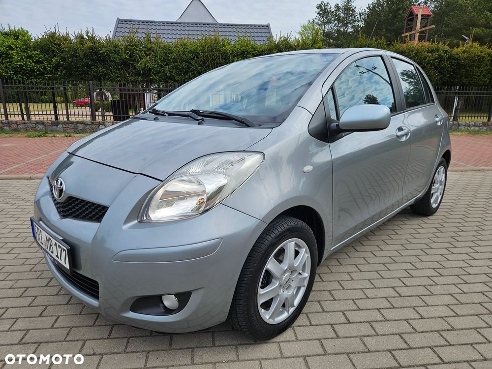 Toyota Yaris 1.0 VVT-i Life - 1