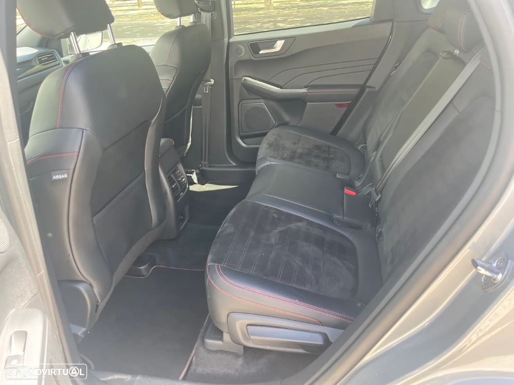 Ford Kuga 2.5 PHEV ST-Line X - 3