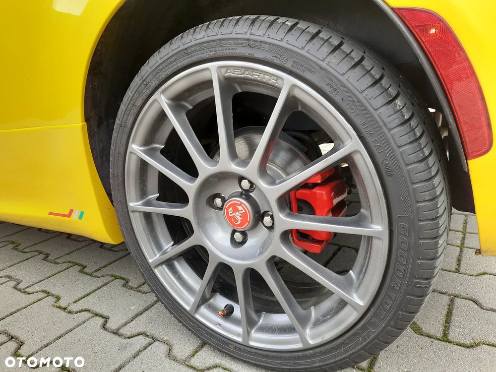 Fiat 500 595 Abarth Pista - 30