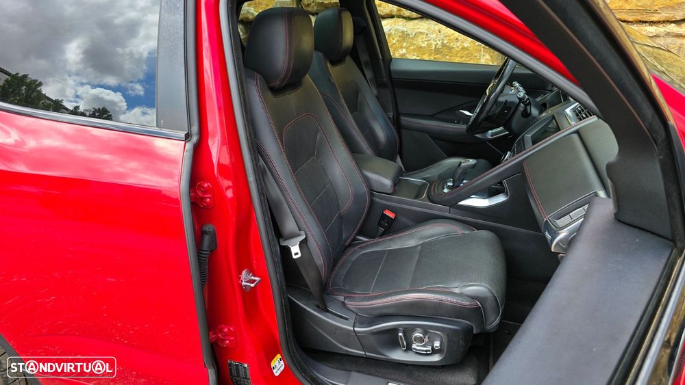 Jaguar E-Pace - 57