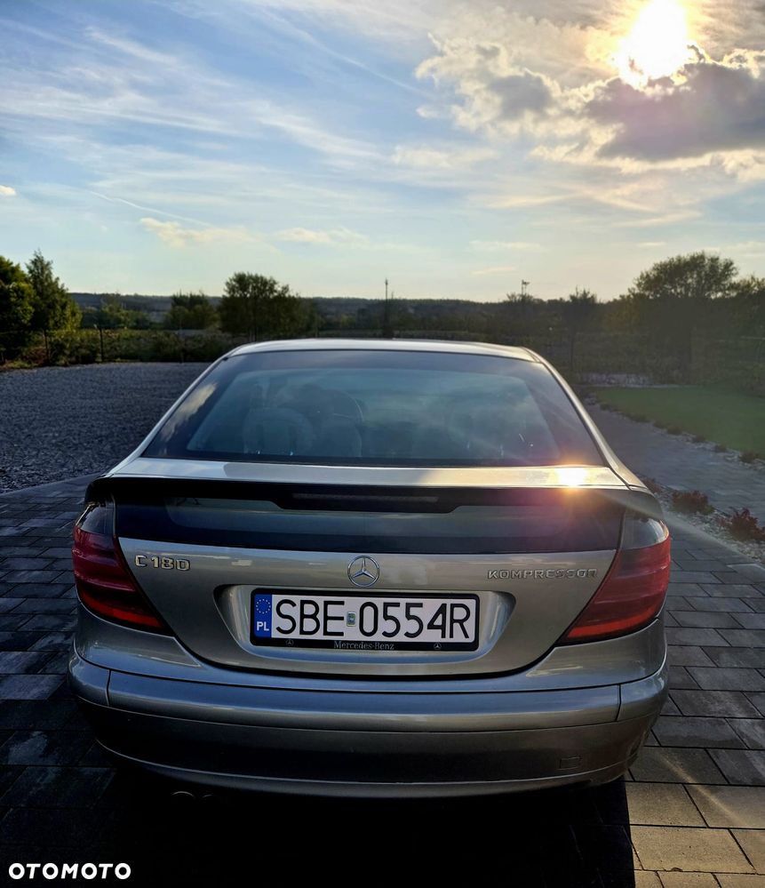 Mercedes-Benz Klasa C 180 Kompressor Sportcoupe - 7