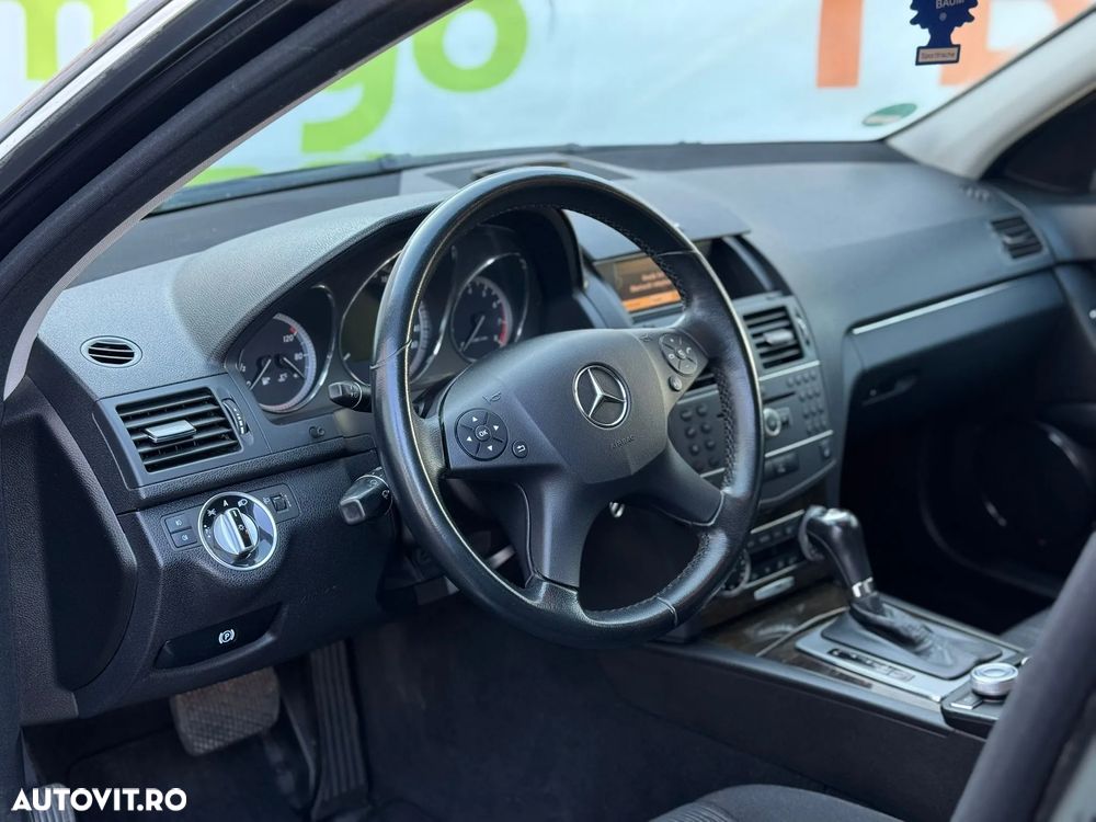 Mercedes-Benz C - 30