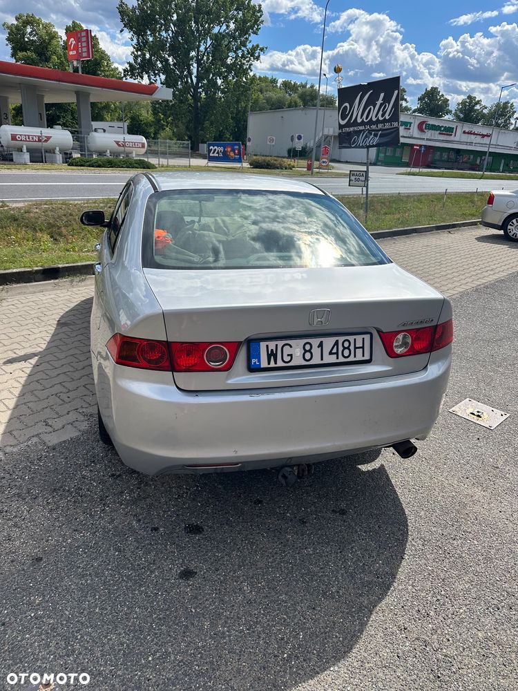 Honda Accord 2.0 Comfort - 6