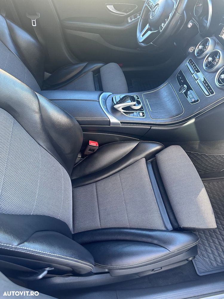 Mercedes-Benz C 220 d 4MATIC 9G-TRONIC - 11
