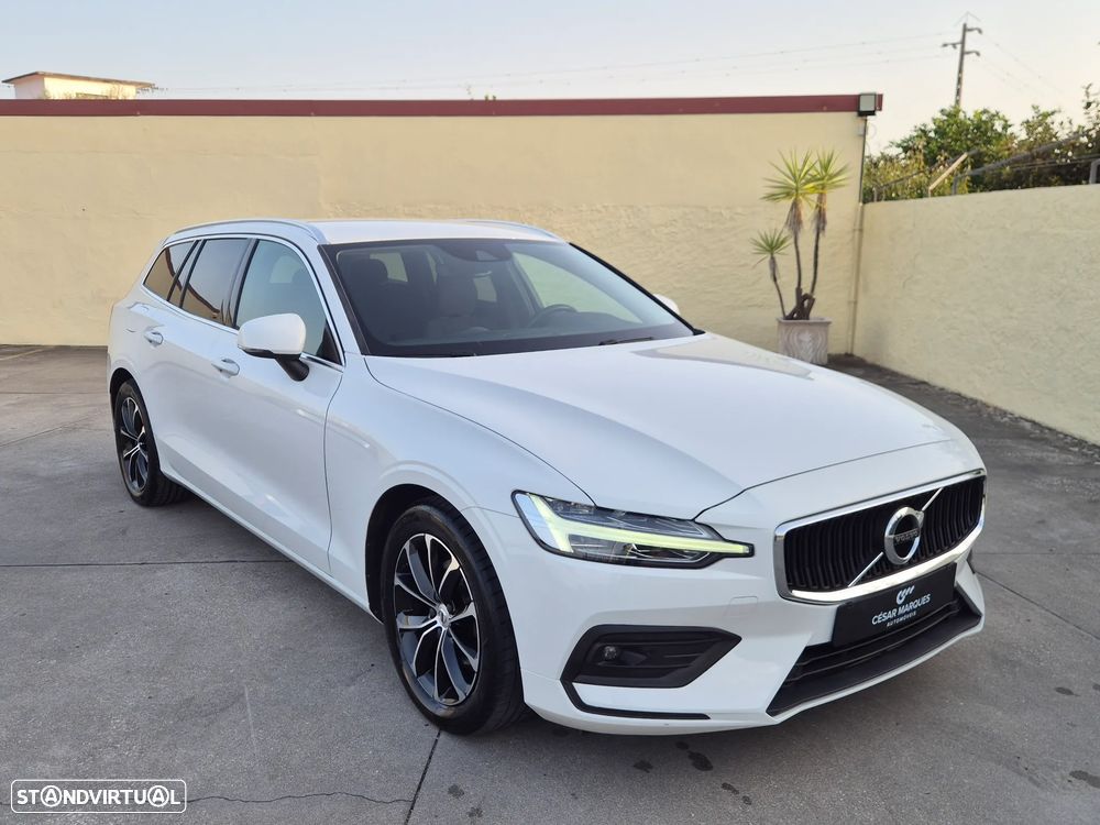 Volvo V60 2.0 D3 Momentum - 9