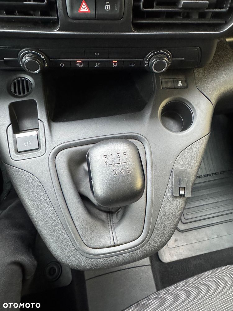 Toyota Proace City - 26