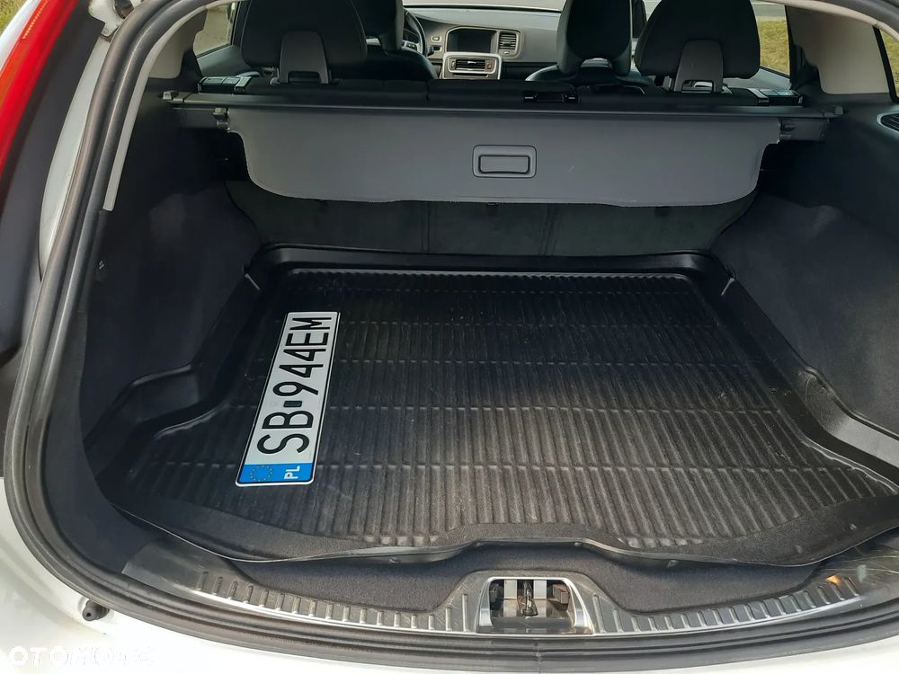 Volvo V60 Cross Country T5 AWD Momentum - 17