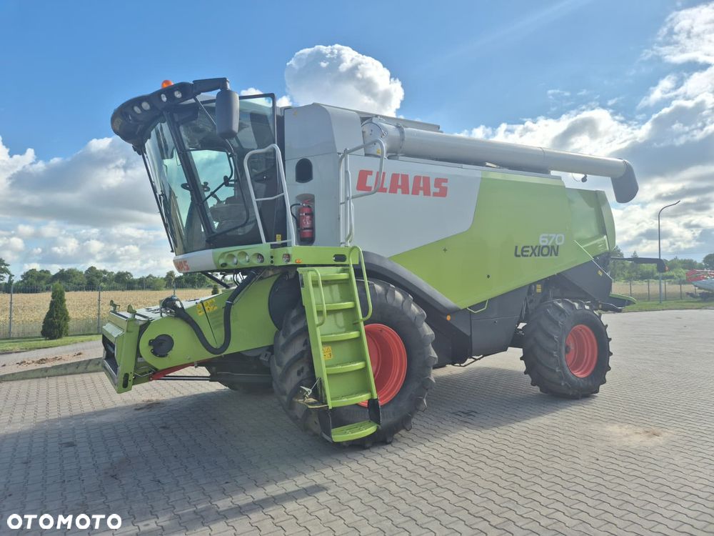 Claas Claas Lexion 670 z hederem Claas Vario 930 pierwszy właściciel - 7
