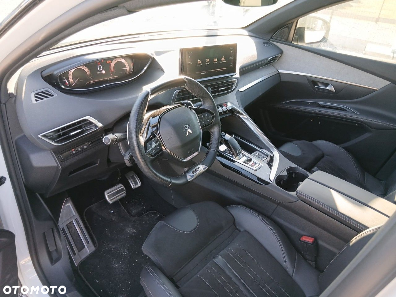 Peugeot 5008 1.5 BlueHDi GT S&S EAT8 - 12