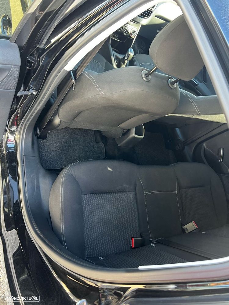 Peugeot 208 1.2 PureTech Style - 12