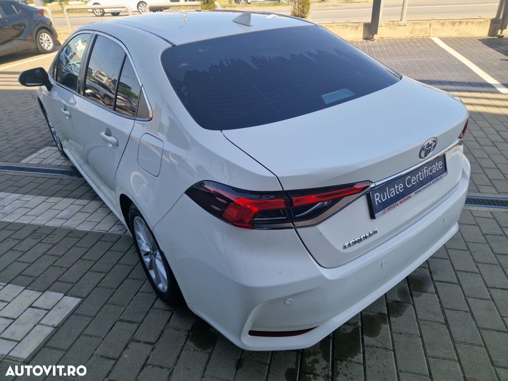 Toyota Corolla 1.6 CVT Business Plus - 9